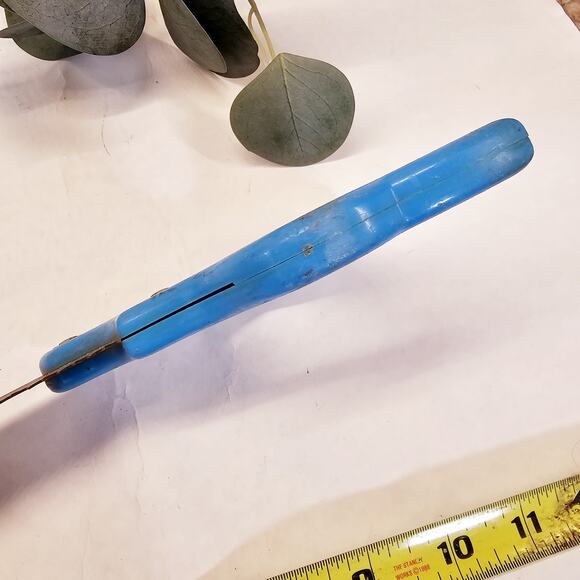 Vintage Childs Toy Toolbox Saw American Toy & Furniture ATF Kids Hand Saw ONLY - Picture 10 of 11